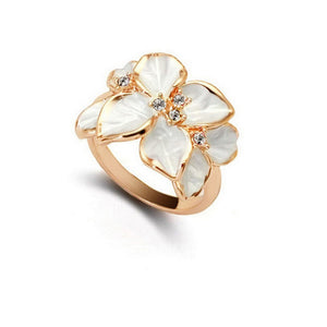 Women Flower Ring Crystal Cubic Bezel Setting Fashion Gold