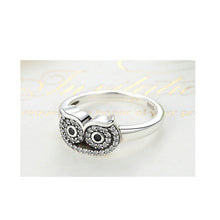 Load image into Gallery viewer, Hot Fashion Owl Eye Faced Ring Beautiful and attractive Party Women Jewelry