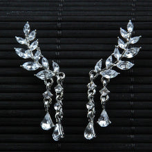 Load image into Gallery viewer, Women's Angel Wings Stud Earrings Rhinestone Inlaid Alloy Ear Jewelry Party Earring Gothic Feather Brincos Fashion 2017