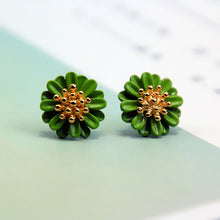 Load image into Gallery viewer, Korean Style Cute Flower Stud Earrings For Women 2018 New Fashion Sweet Earrings Femme Brinco Wholesale Jewelry