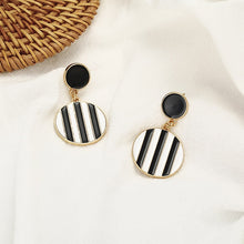 Load image into Gallery viewer, Newest Fashion Women Stud Earrings Unquie Design Geometric Ear Jewelry Wholesale And Dropshipping
